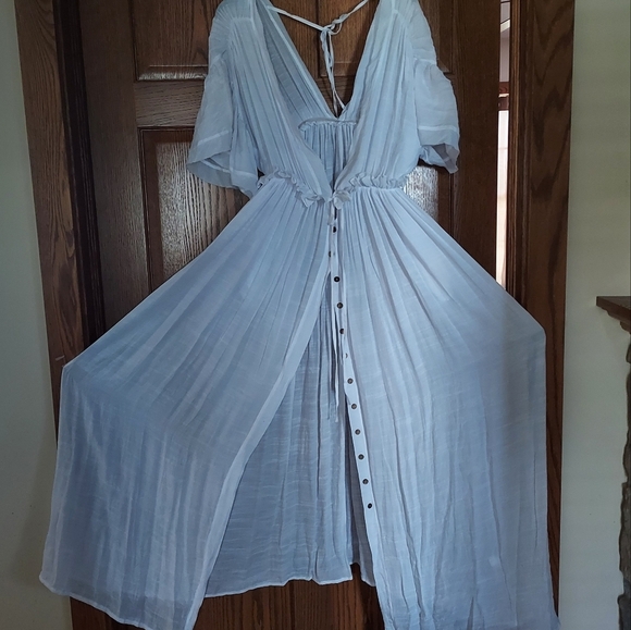 Elegant White Bathing Suit Cover-up Size 12 - Picture 1 of 7